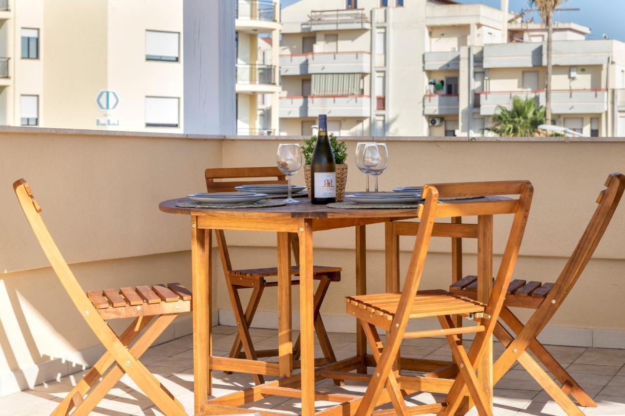 Pufferfish Apartment With Private Terrace Alghero Exterior photo